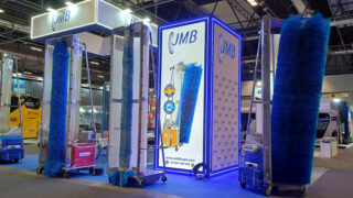 JMB presentó su nueva generación de monocepillos de lavado en FIAA