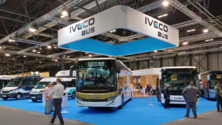 IVECO BUS lanza en primicia en FIAA el nuevo microbús eFlexy line